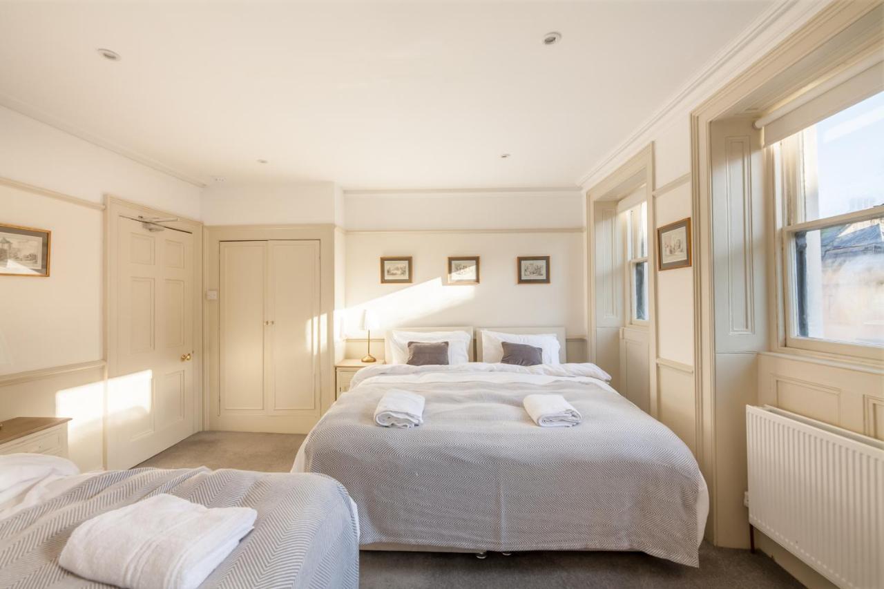 Centre Stunning House-roman Baths - 3min Walk - 4 Bedrooms Bath